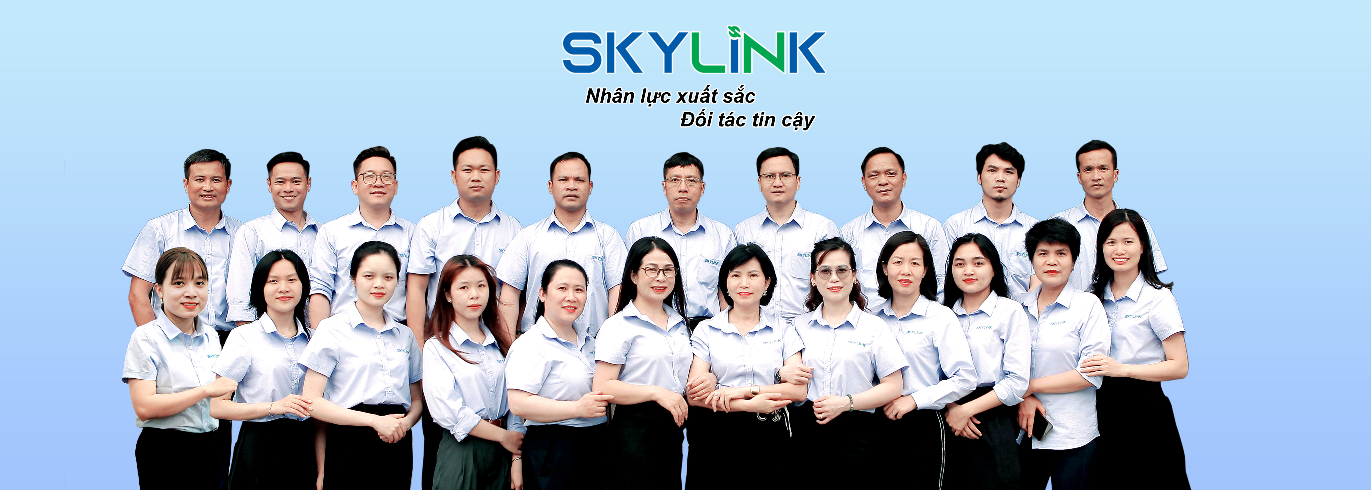 Baner cán bộ nhân viên công ty