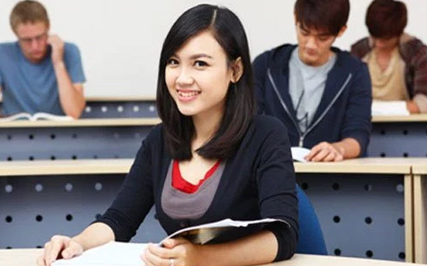 TUYỂN NHÂN VIÊN NGHIỆP VỤ PHÒNG NHẬT BẢN
